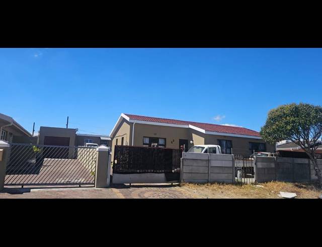 7 BEDROOM HOUSE FOR SALE IN MANDALAY